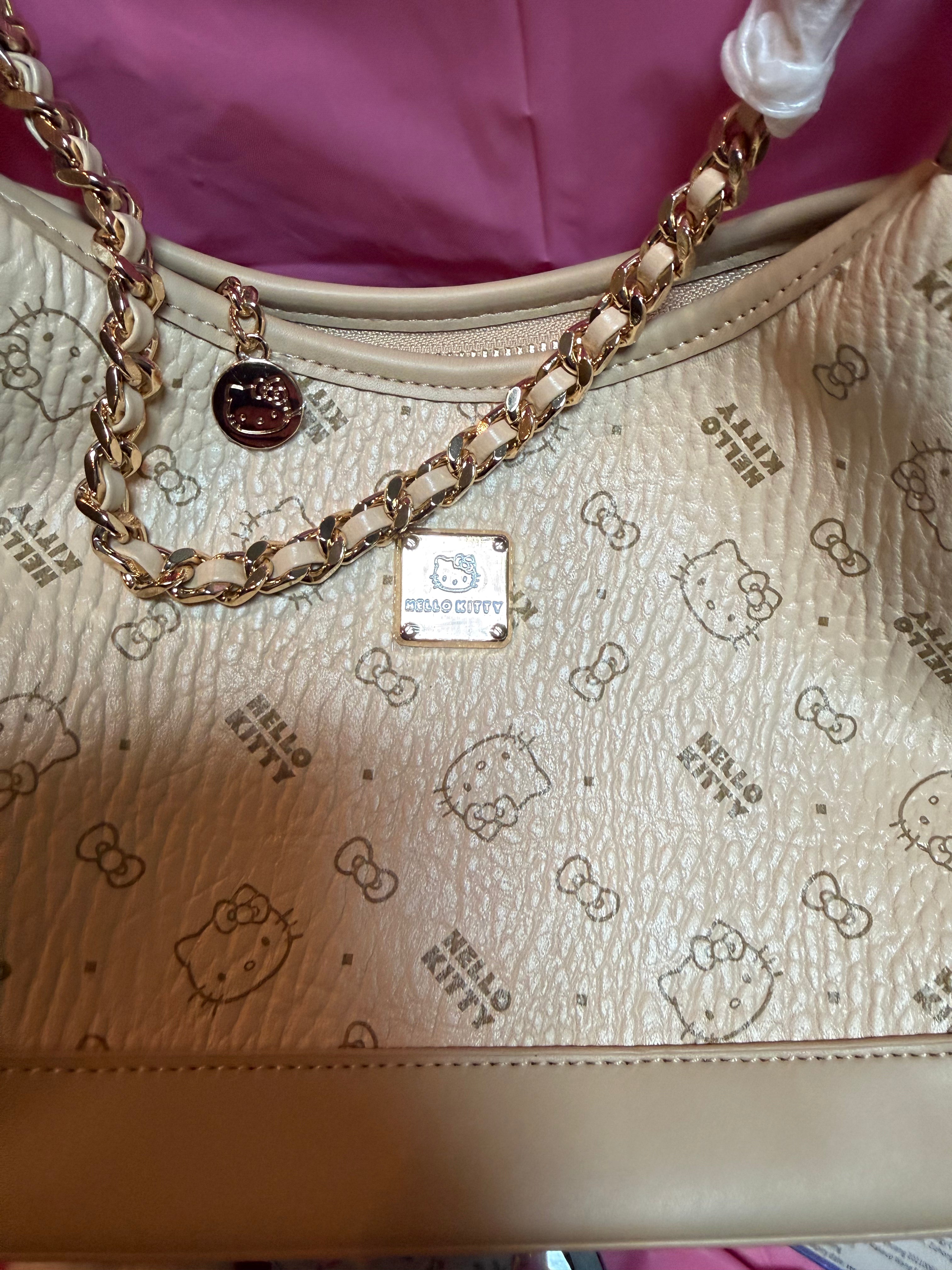 Hello Kitty purse speed sale